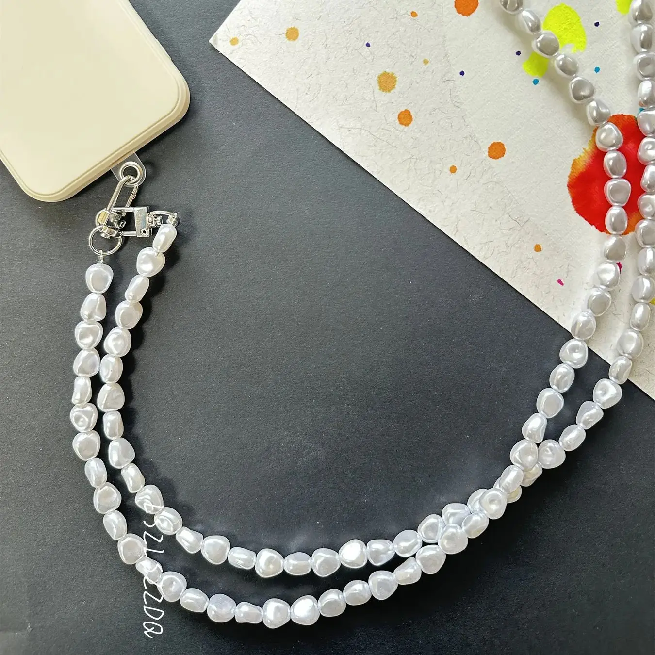 

Роскошный простой ремешок для телефона с жемчужной цепочкой специальной формы для Samsung Flip 4 3 5G iPhone 14 Pro max 13 12 11 pro max