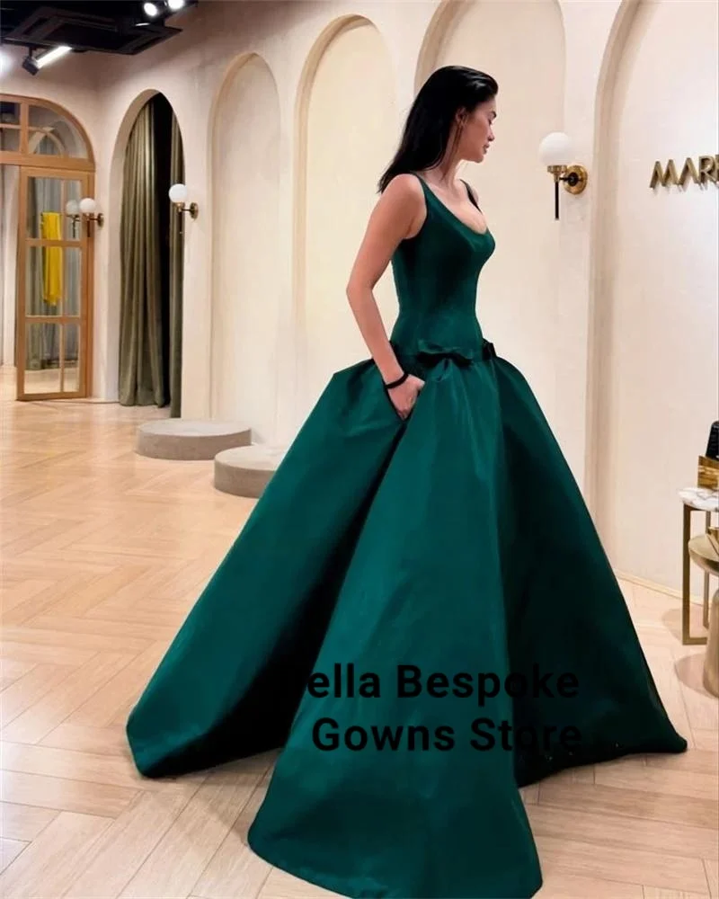 Verde de luxo cetim vestidos de noite sem mangas arco formal longo vestidos de baile plissados vestidos de festa de formatura 2025 personalizado
