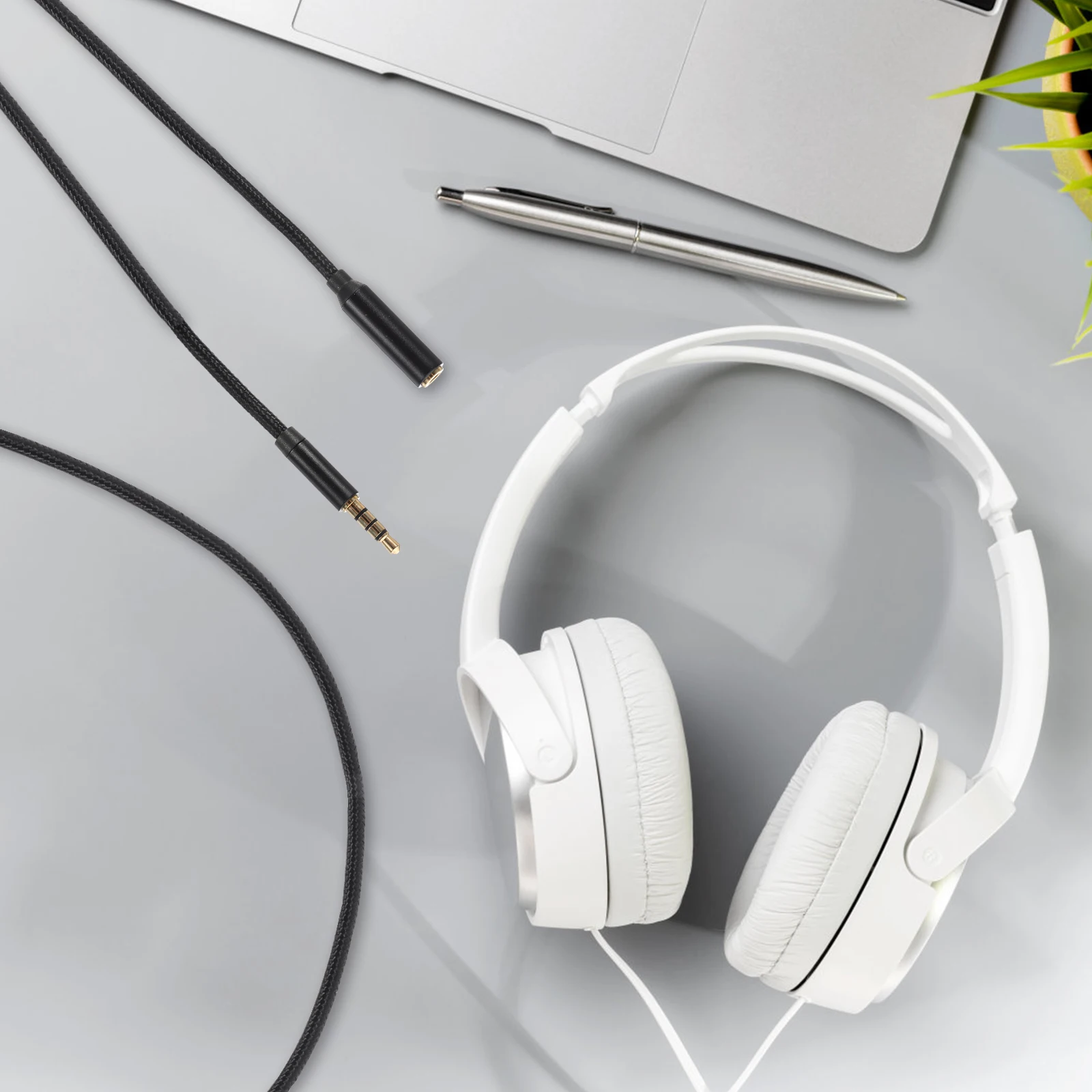 

3.5mm Audio Cable Black for 3.5Mm Cord Computer Phone Headphones AUX Cord 3.5Mm Audio Cable Male To Female Male to Female Copper