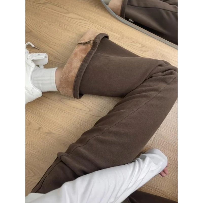 Thickened Fleece High Waist Bell Bottom Jeans Women Slim Fit Drapey Coffee Color Winter Warm Cotton Stretch Denim Bootcut Pants