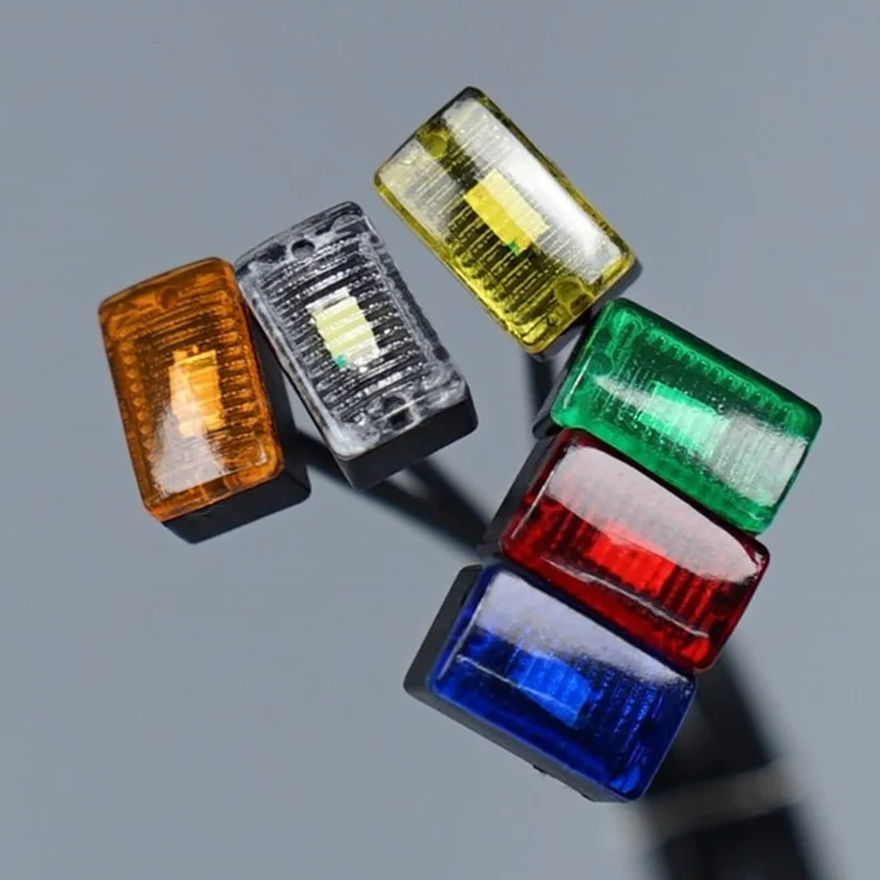 2 ชิ้น LED 3 โวลต์จำลองด้านข้างสำหรับ 1/14 ทามิย่า RC รถบรรทุก SCANIA 770S R620 VOLVO BENZ Arocs MAN TGX รถ