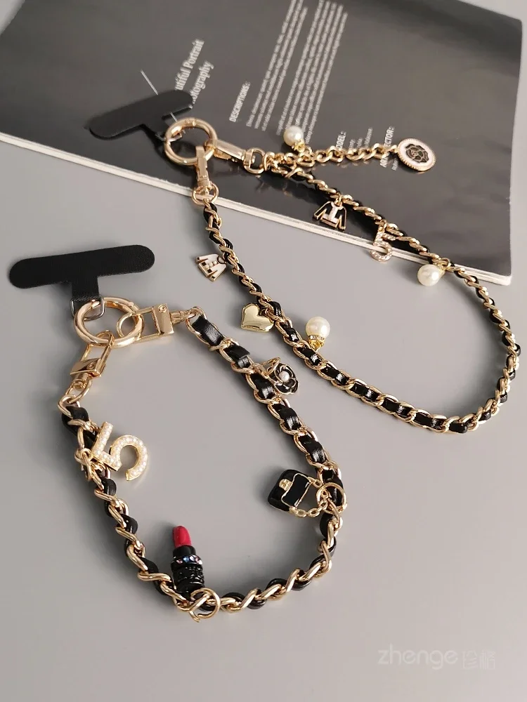 Mobile Phone Lanyard Pickup Carrying Chain Short Wrist Strap Style Phone Universal 5 Lipstick Strap Small Fragrant Wind Pendant