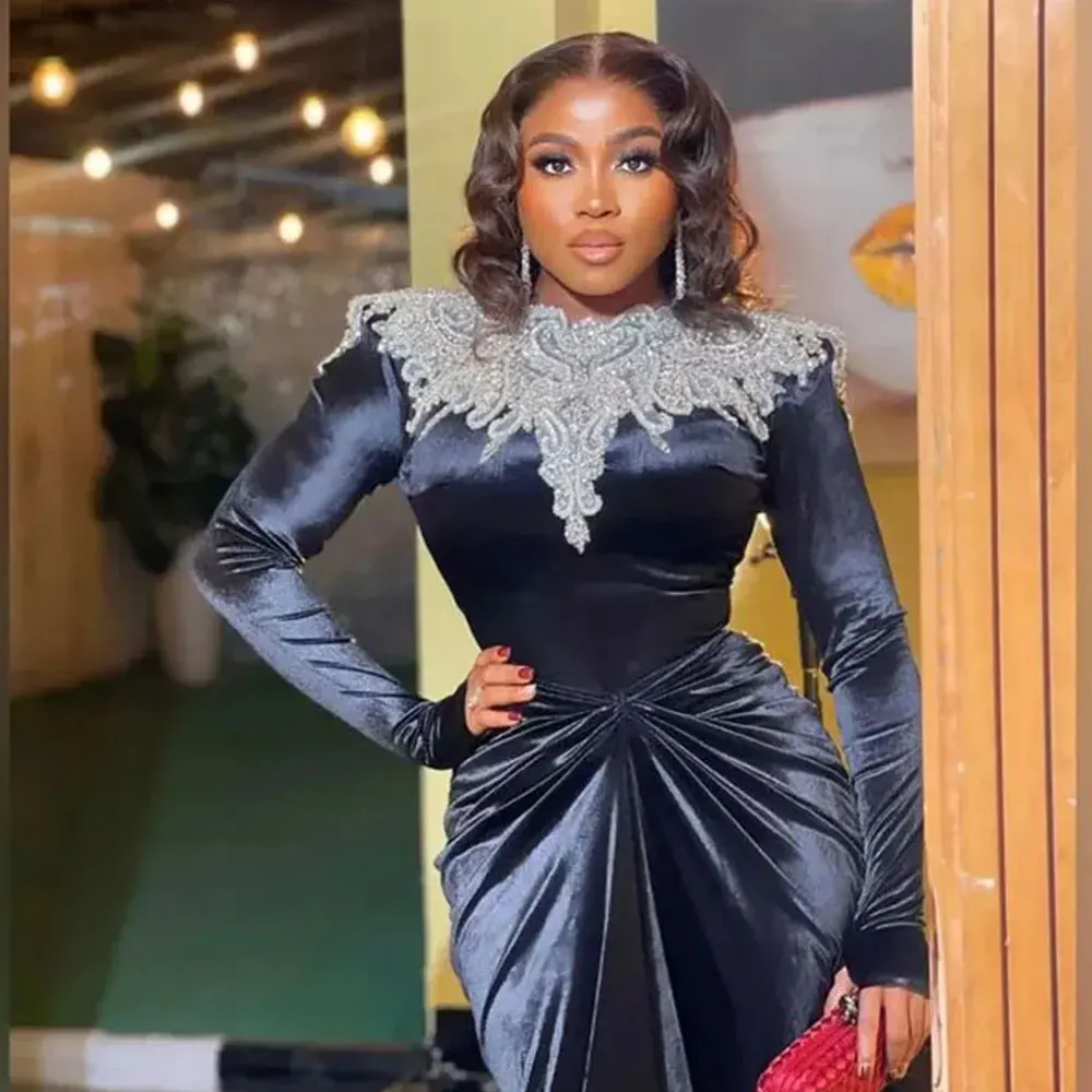 Vintage Navy Blue Evening Dresses with White Lace Appliques Prom Gown African Arabic Women Elegant Mermaid Sheath Formal Vestido