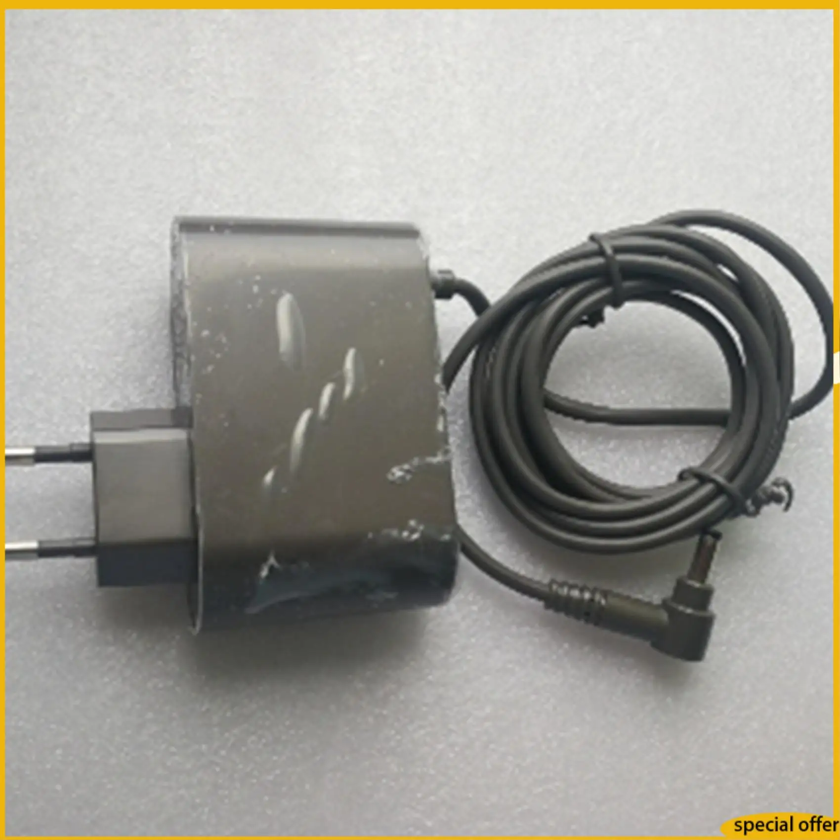 

A61I 10X Suitable For Dyson Dyson V10 Vacuum Cleaner Charger 30.45V-1.1A Vacuum Cleaner Power Adapter-EU Plug