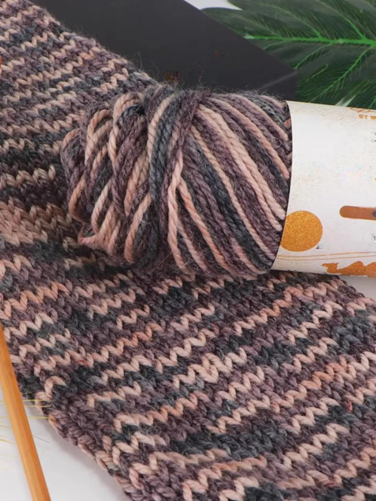 500g/set 2 Ply Hand Crochet Segment Dyeing Woolen Yarn for Knitting Sweater Scarf Hats Medium Thick Soft Wool Thread Warm Fluffy