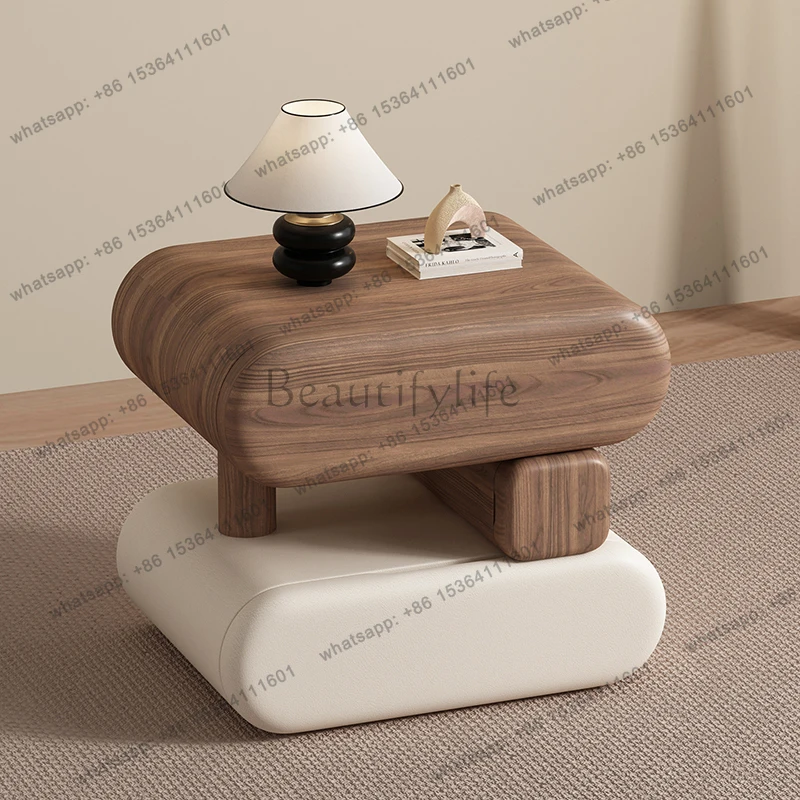 Modern Luxury Bedside Tables Cream Style Delicacy Design Creative Nightstand Trendy Aesthetic Mesitas De Noche Bedroom Furniture