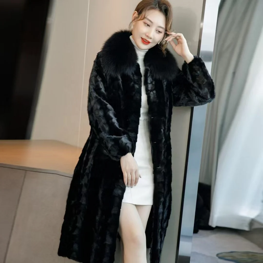 Fashion Temperament Outerwear Warm Comfort Fox Fur Collar Mink Fur Long Coat For Women