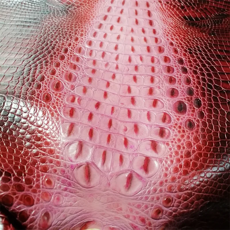 0.9mm Red Crocodile Embossed Cowhide. Top-Grain Leather. Genuine Leather Material. Handmade DIY For Bags. Full-Sheet Cutting.