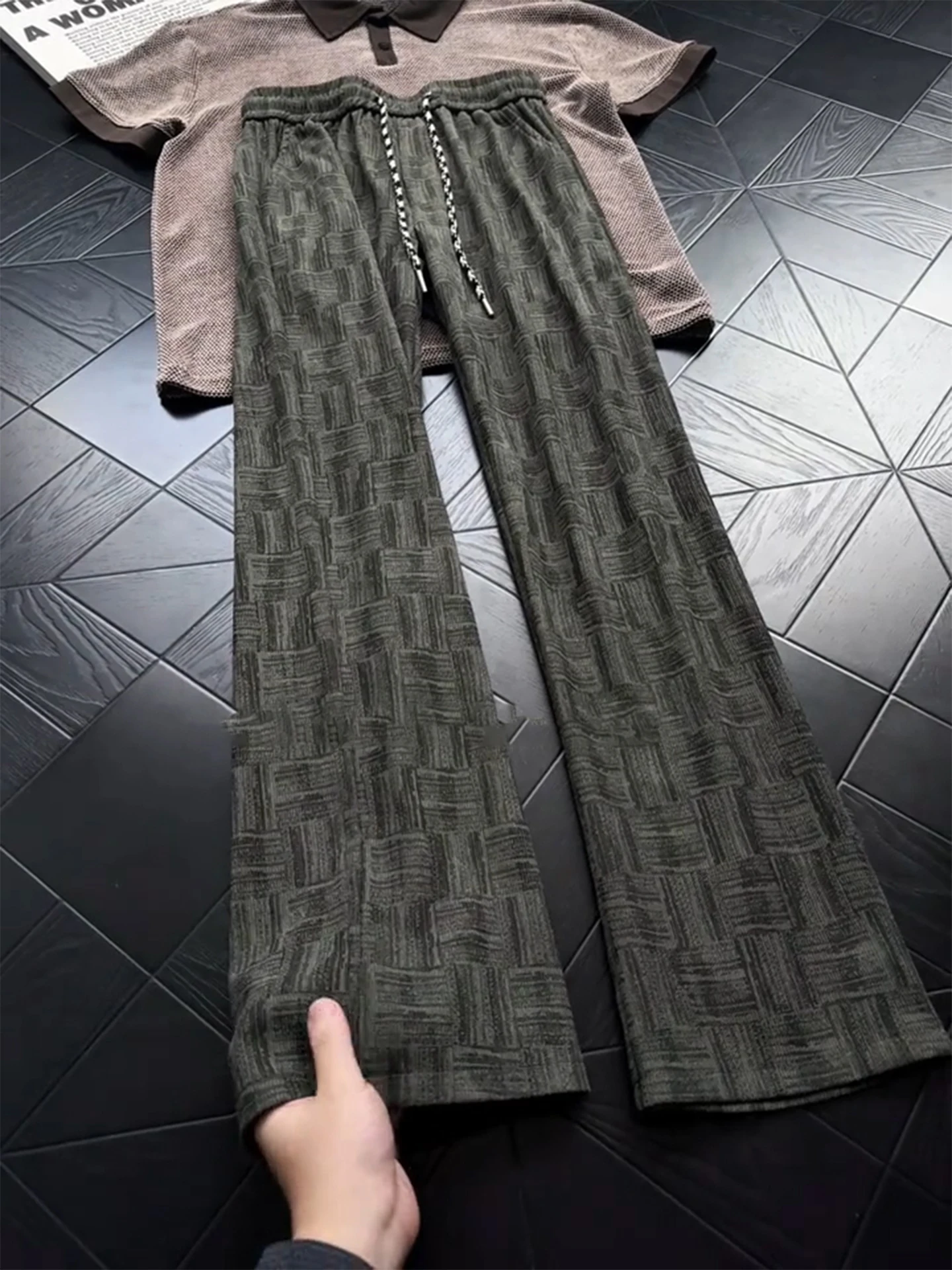No image