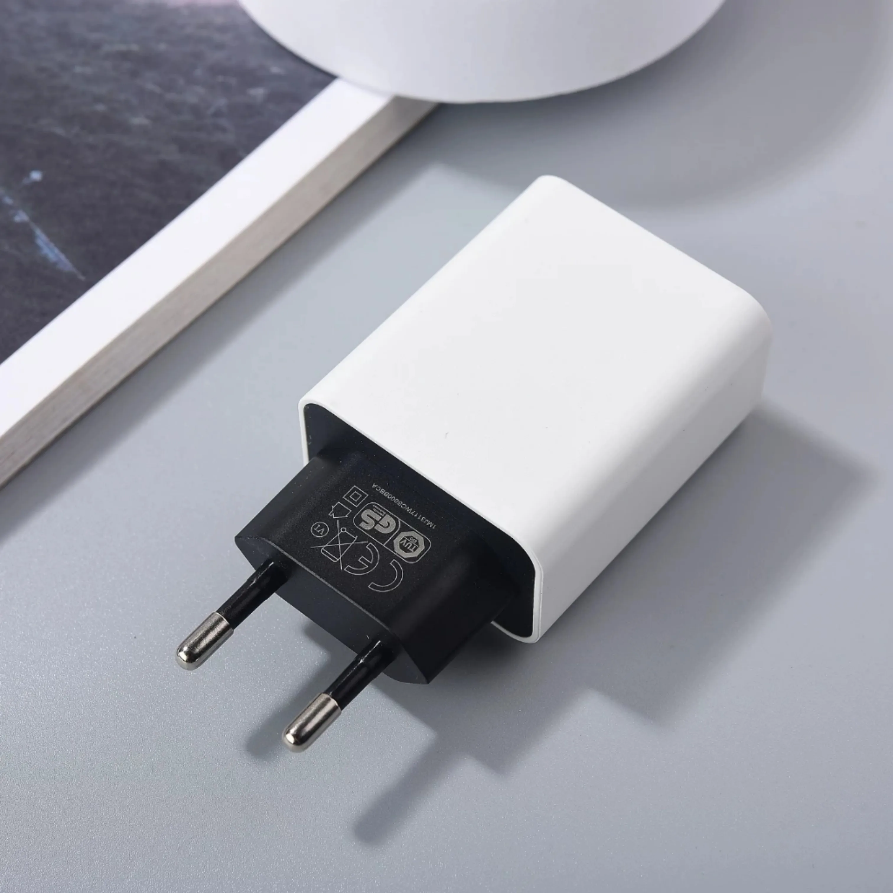30W Charger EU US Plug For Goo - Google Pixel 8A review and price