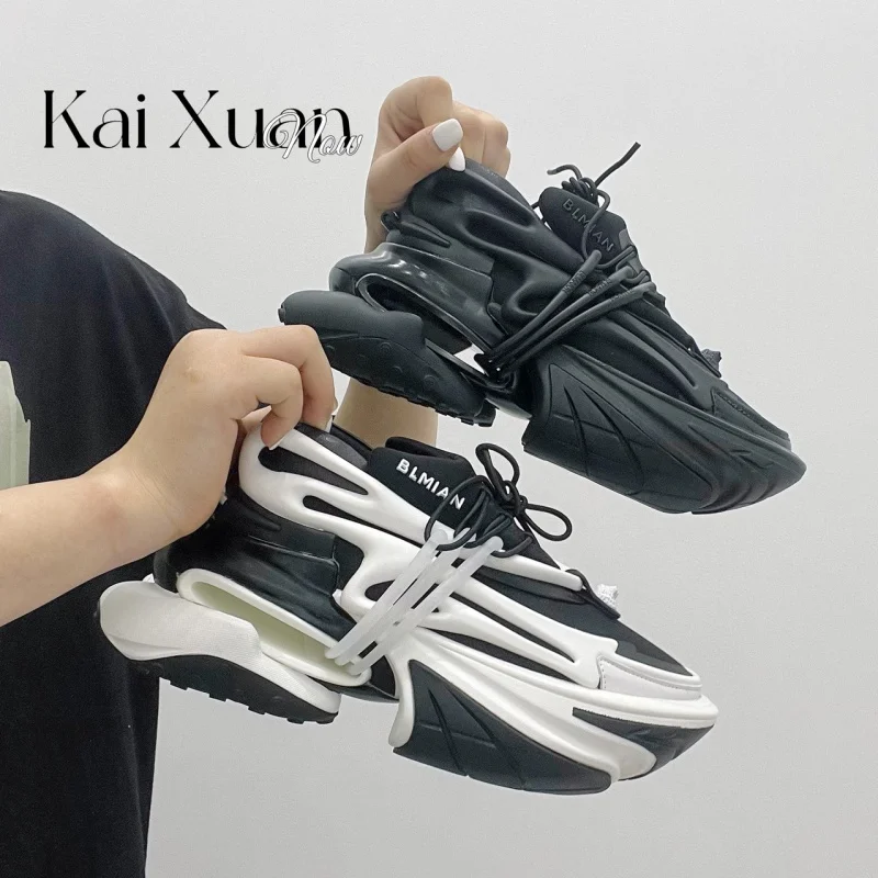 

2023 New Sle Men's Spacecrt Space oes Heightening Thi Bot Casual Sports Dad oes Couple's Trendy Sneakers