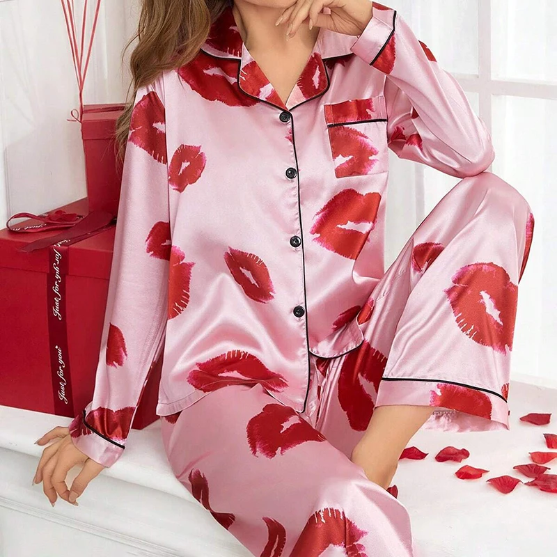 Women\'s Red Lip Print Satin Sleepwear Lounge Set Autumn Long Sleeve Button Up Lapel Collar Top & Pants Pyjama Femme Loungewear