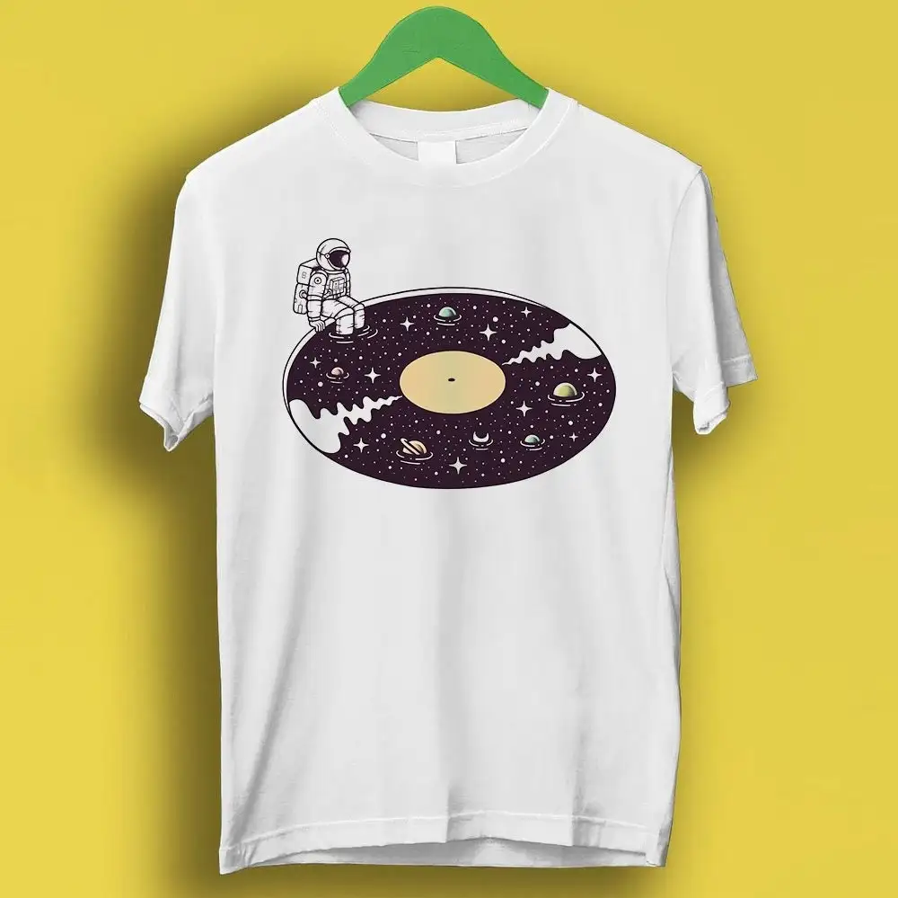 Cosmic Sound Vinly T Shirt Astronaut Planets Solar System Sun Meme Funny Style Gamer Cult Movie Music P2528