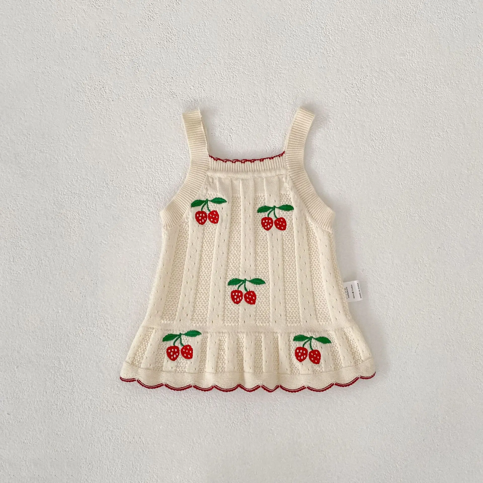 

2026 Spring New Baby Girl Sleeveless Knitted Sling Sweet Infant Girls Strawberry Embroidery Strap Tops Cotton Toddler Sweater