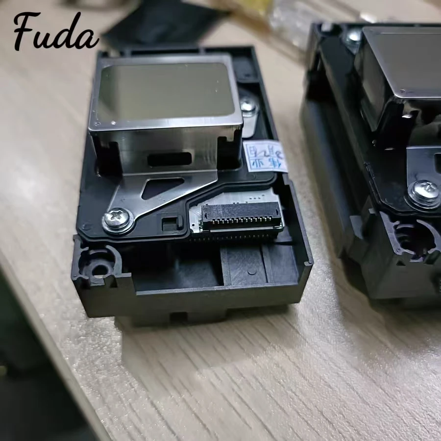 

F180000 Print Head Printhead For R280 R285 R290 R295 R330 T50 T59 T60 TX650 RX595 RX610 RX680 RX690 L800 L801 L805 Print head