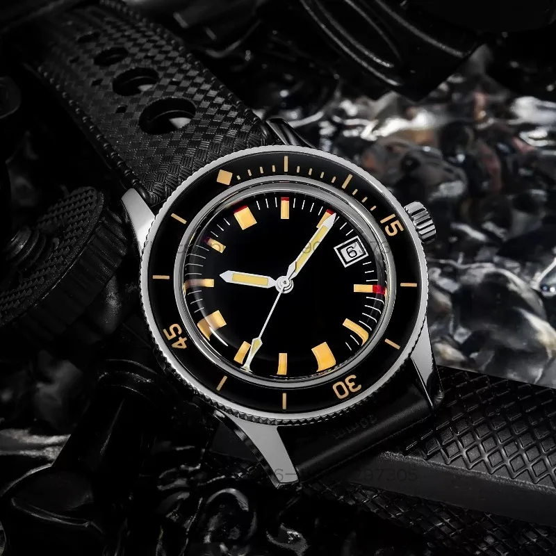 Titanium watch 38MM diameter retro trend watch T006