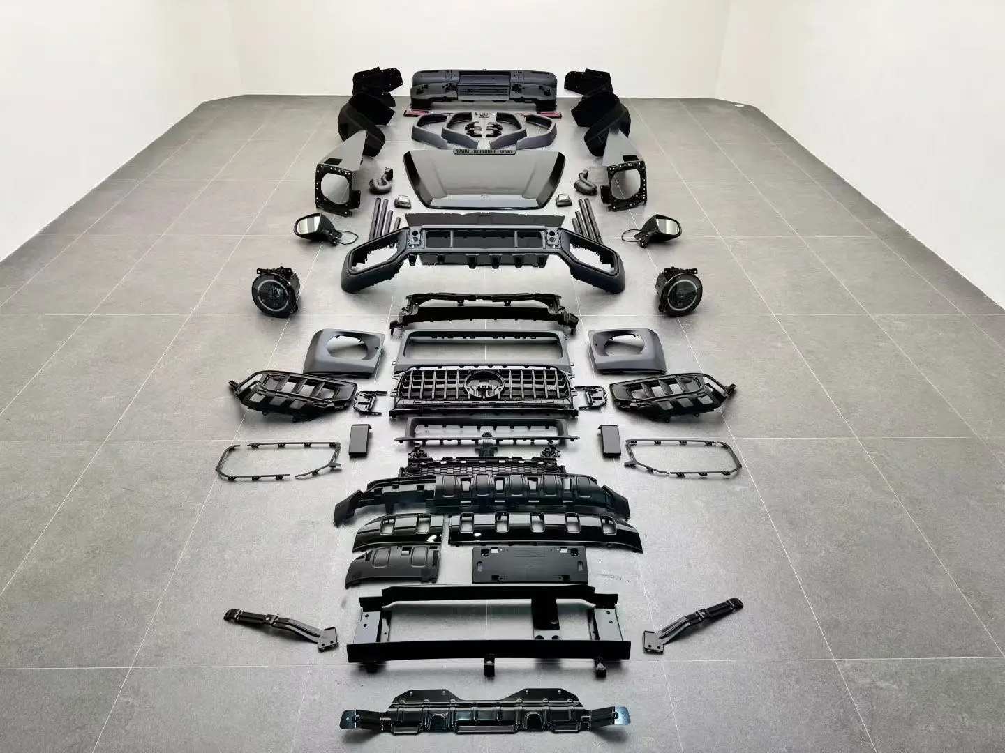 High Quality Bolt-On Bumper Kit for W463 to W465 Upgrade Universal Fitment Park Assist Sensor Cutouts Includes Bolts