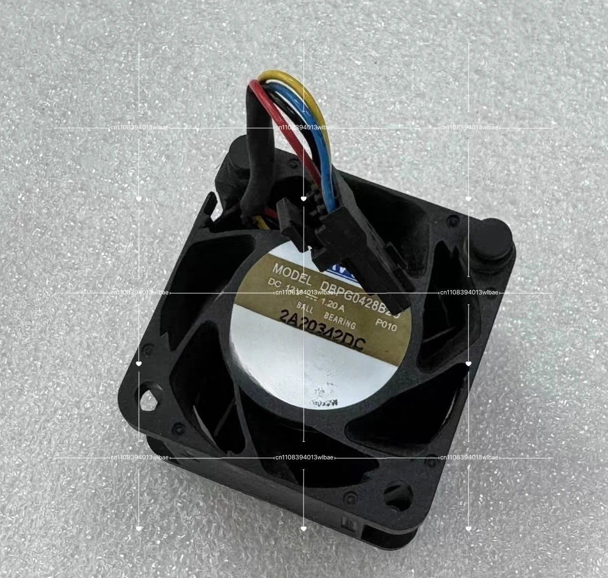 For 1pcs SR250/SR258 Server Chassis Fan 01GT980 DBPG0428B2U