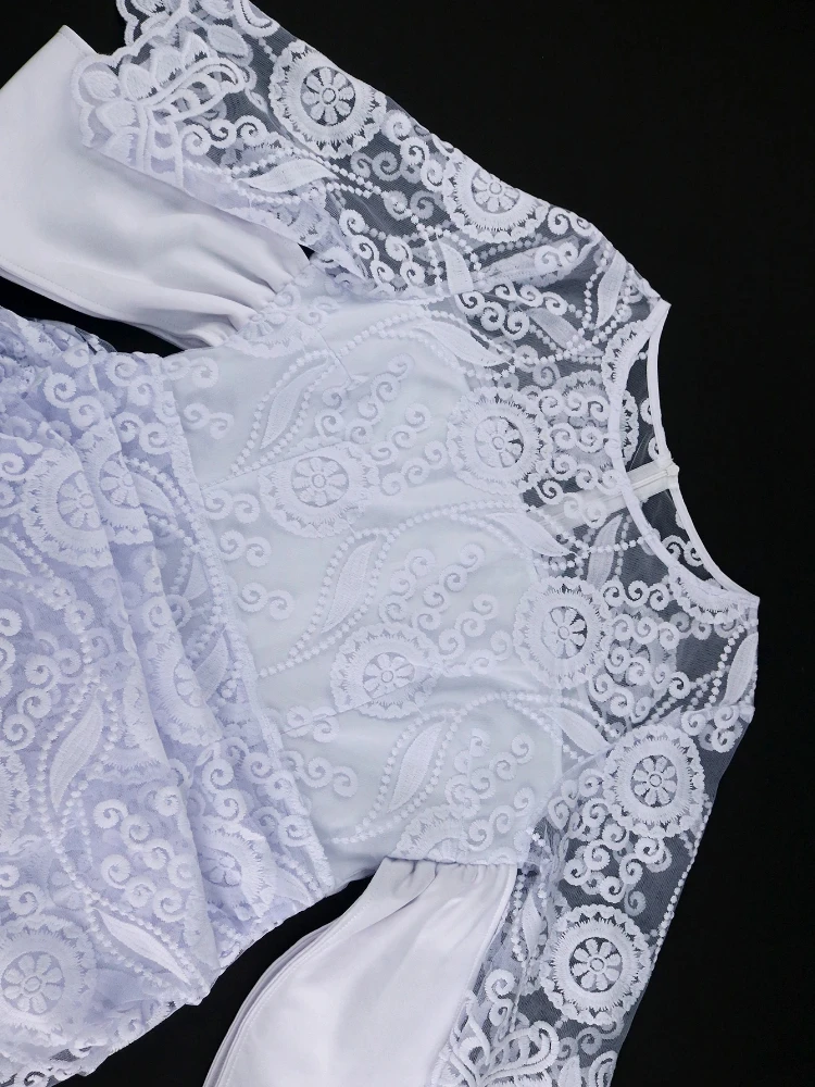 Vestidos de encaje blanco para mujer, túnica bordada con cuello redondo Vintage, vestido Midi elegante Retro a la cadera, vestidos de boda para fiesta de vacaciones