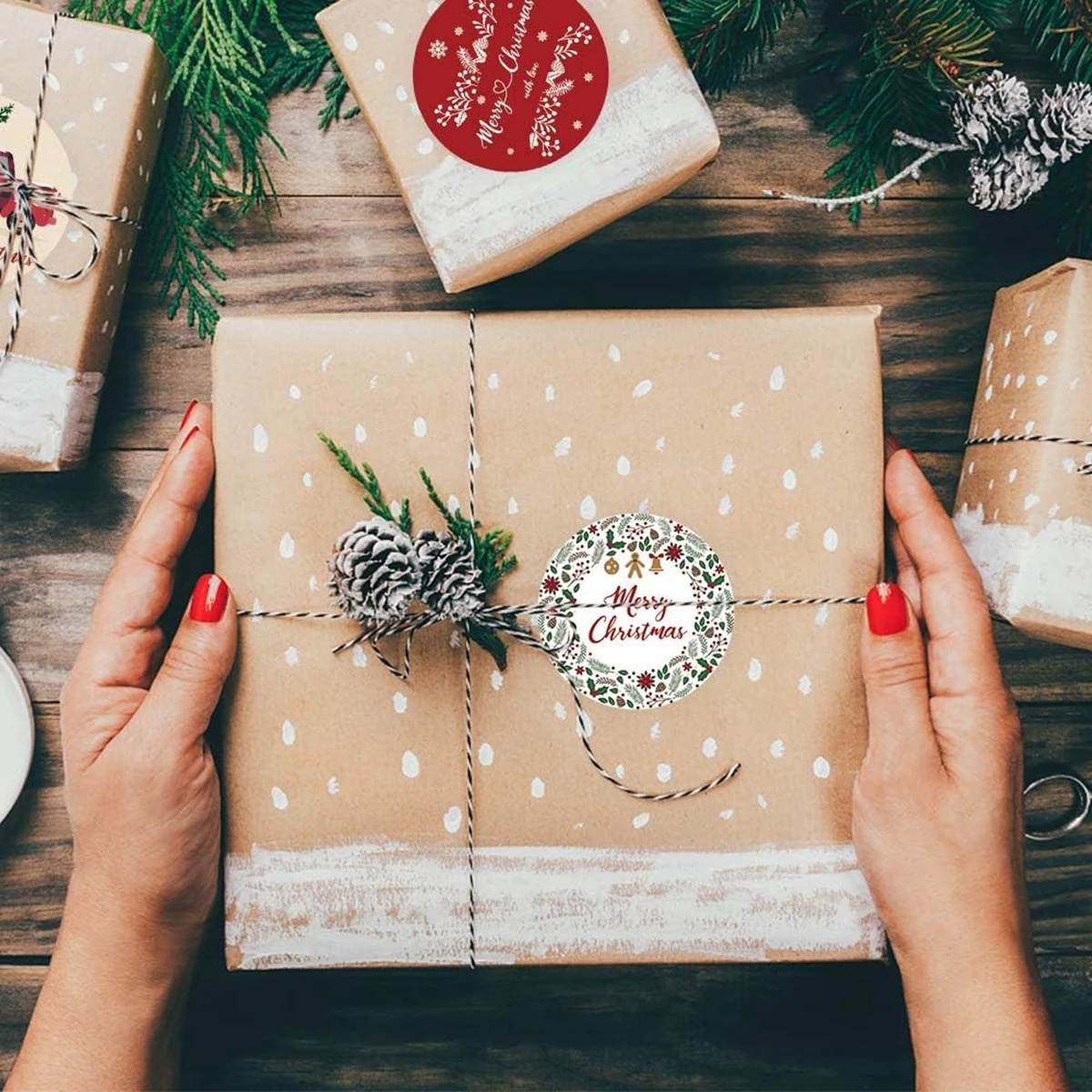 500 قطعة ملصقات عيد ميلاد سعيد 1 بوصة مستديرة عيد الميلاد العلامات ملصقات للأطفال هدية الخبز حزمة المغلف القرطاسية الديكور