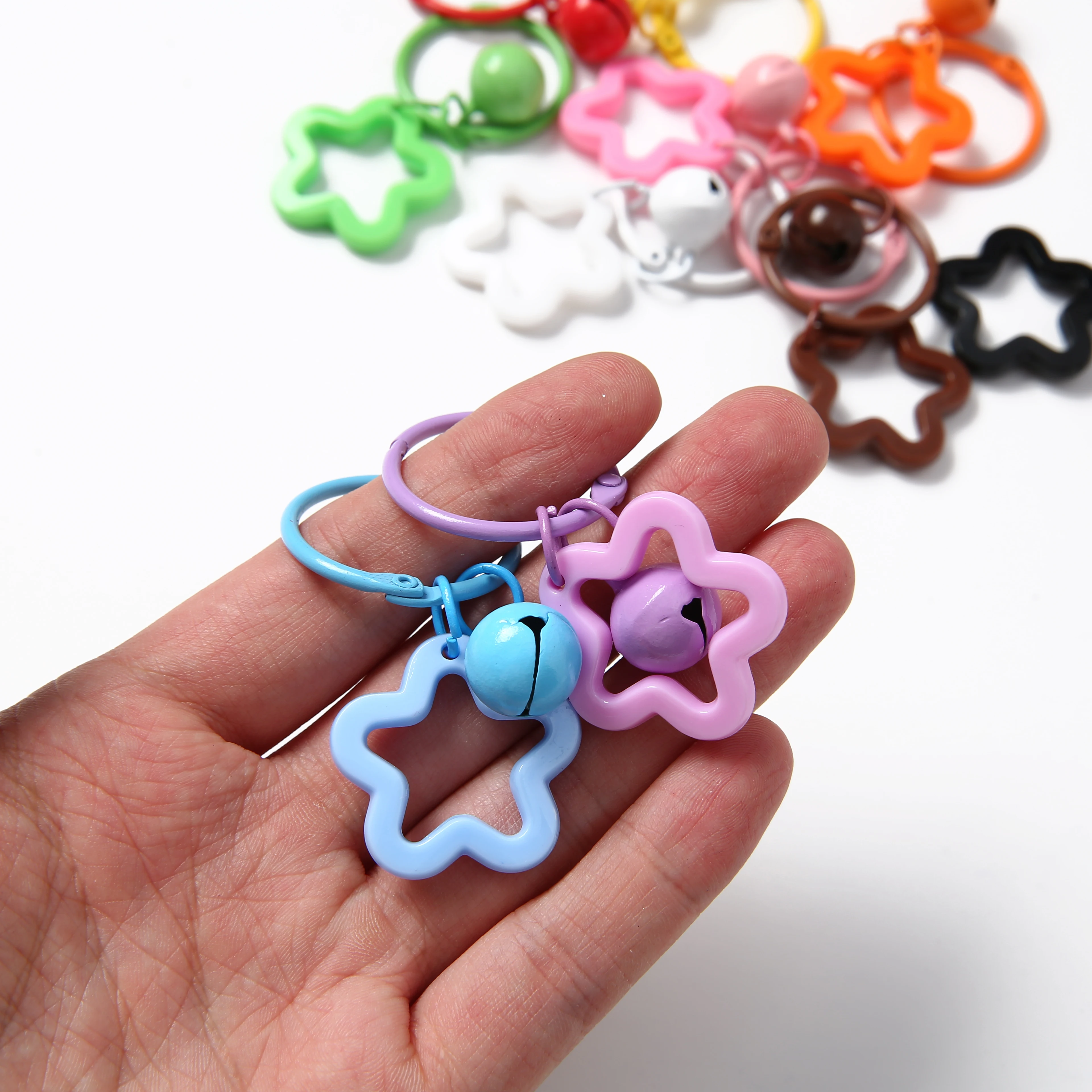 1/5/10/20 pcs Colorful Pentagram Keychain Pendant with Bell for DIY Key Chain Accessories Exquisite Gift Girls and Boy