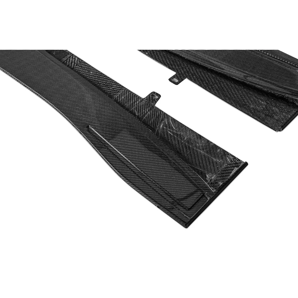 

Suitable for Aston Martin DB11 Modification Upgrade PK Style High-quality Dry Carbon Fiber Side Skirts and Skirt Body Parts