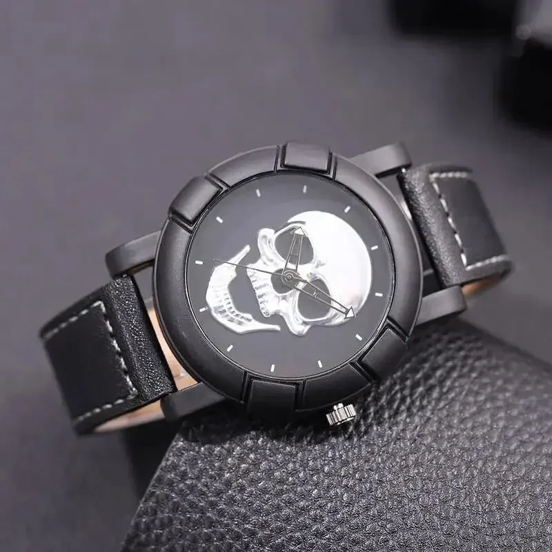 Fashion Mens 3D Skull Casual Quartz Wristwatch, Sports Watch