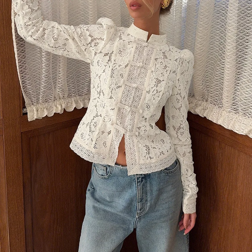 

Белая кружевная блузка с вырезами для женщин, винтажный топ с круглым вырезом и длинными рукавами, летняя блузка в стиле бохо, женская одежда