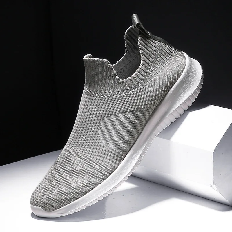 Slip-On Sneakers Men Lightweight Running Shoes Breathable Knitted Sock Shoes White Jogging Walking Sport Shoes Male Casual Shoes