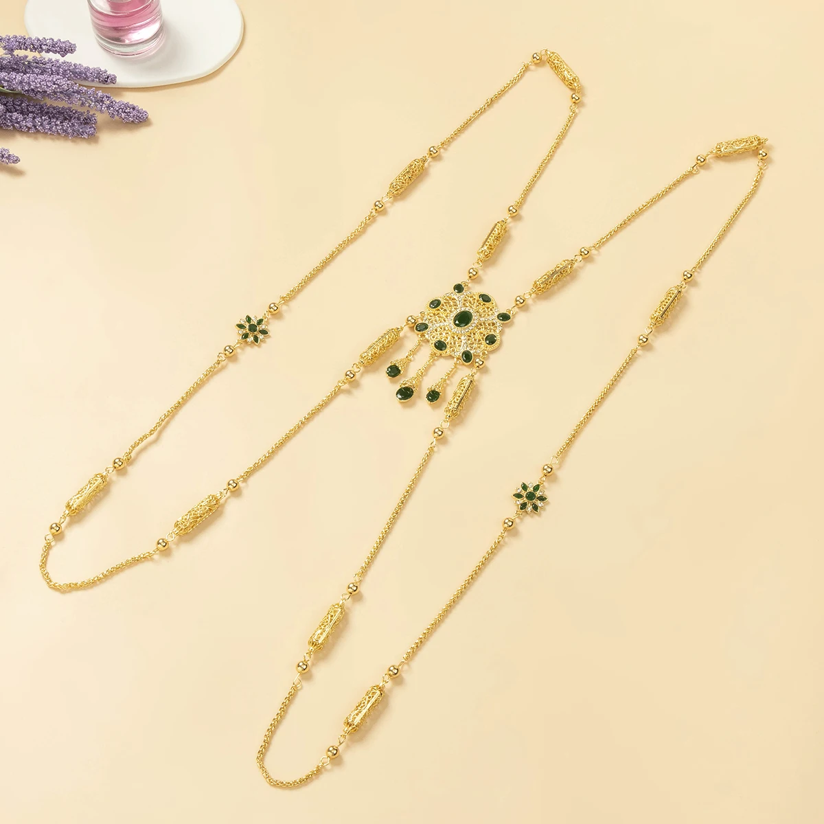 Marokańska Biżuteria Ślubna Łańcuszek na Ramię Damski Pasujący do Abaje i Sukni Wieczorowej Suknia Ślubna Ozdobny Łańcuszek na Klatkę Piersiową