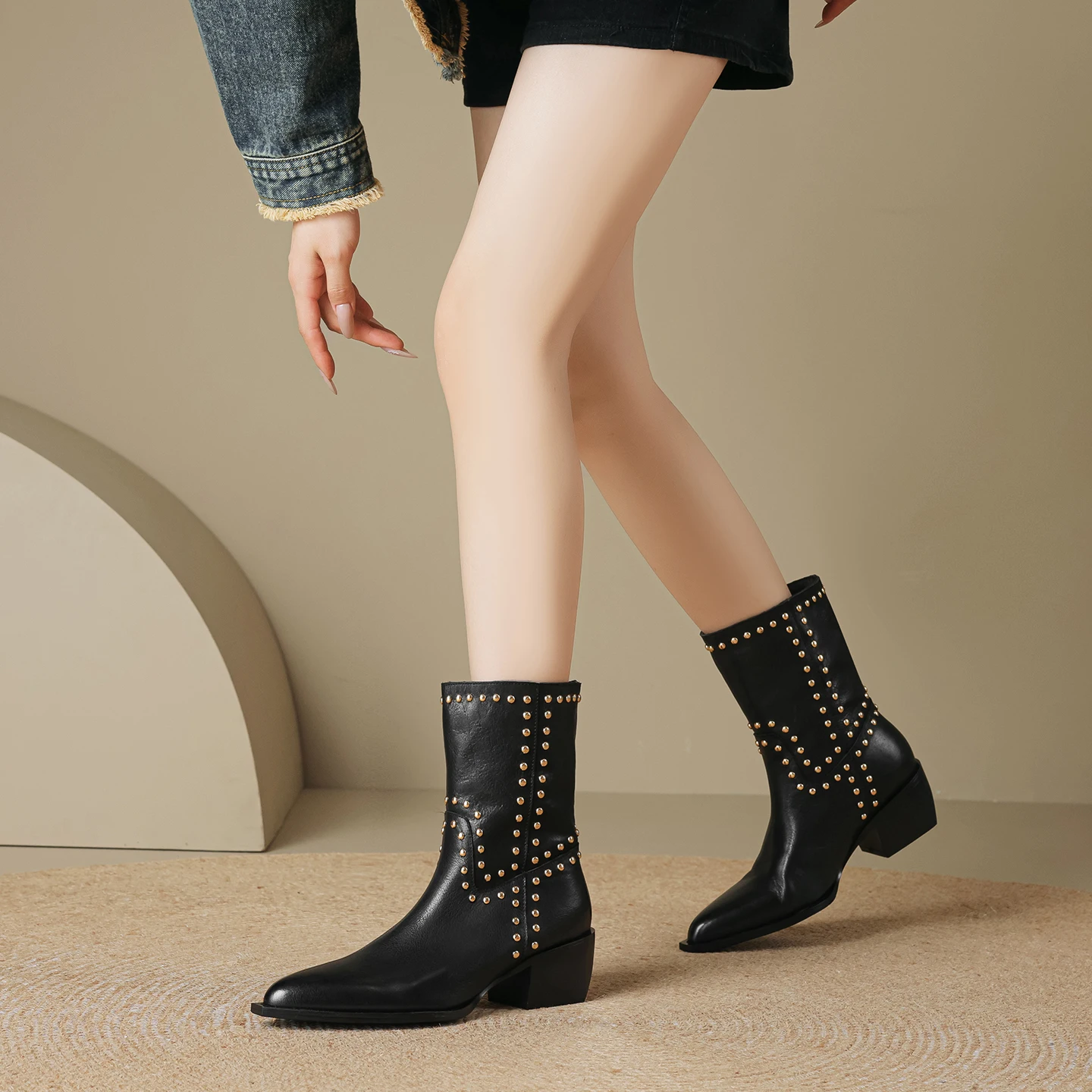

Women’s Genuine Leather Studded Ankle Boots Pointed Toe Mid Chunky Heel Pull-On Fashion Boots