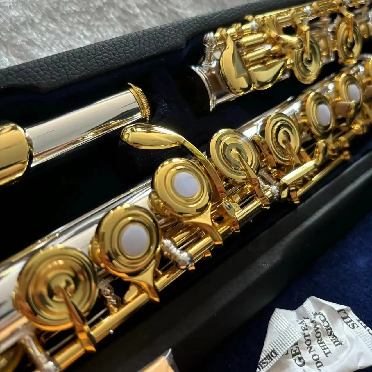 Professional 17 holes open closed c flute silver plated body gold plated keys in musical instrument