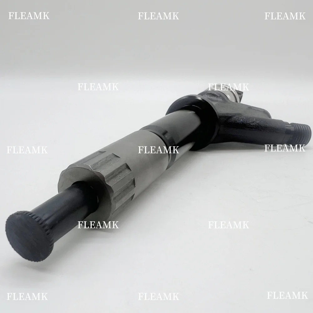 High Quality Diesel Common Rail Injector 095000-8100 VG1096080010 for HOWO