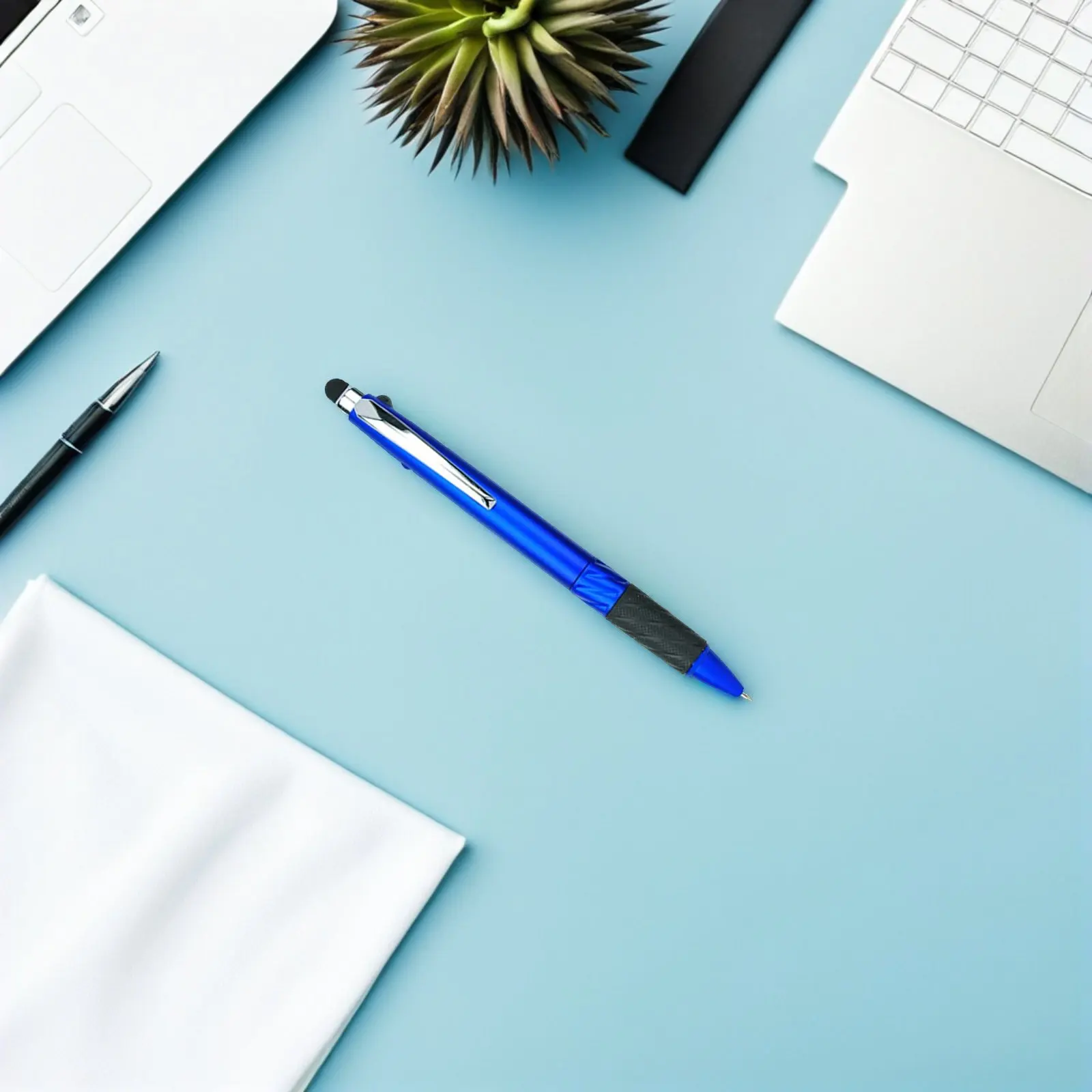 

4Pcs Fashionable 3-Color Ballpoint Pens with Stylus 0.7mm Fine Hand Feel Multipurpose Writing Tool for Office