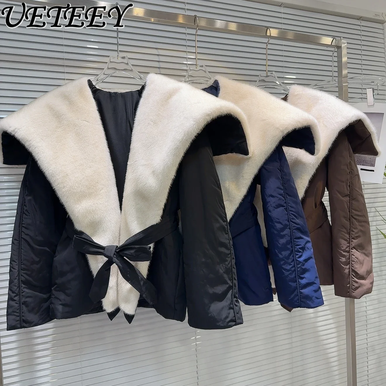 Winter New Hot Girl Big Hairy Navy Collar Long Sleeve Jacket Clothes Trendy Fashion Belt Parker Short Cotton Coat for Women