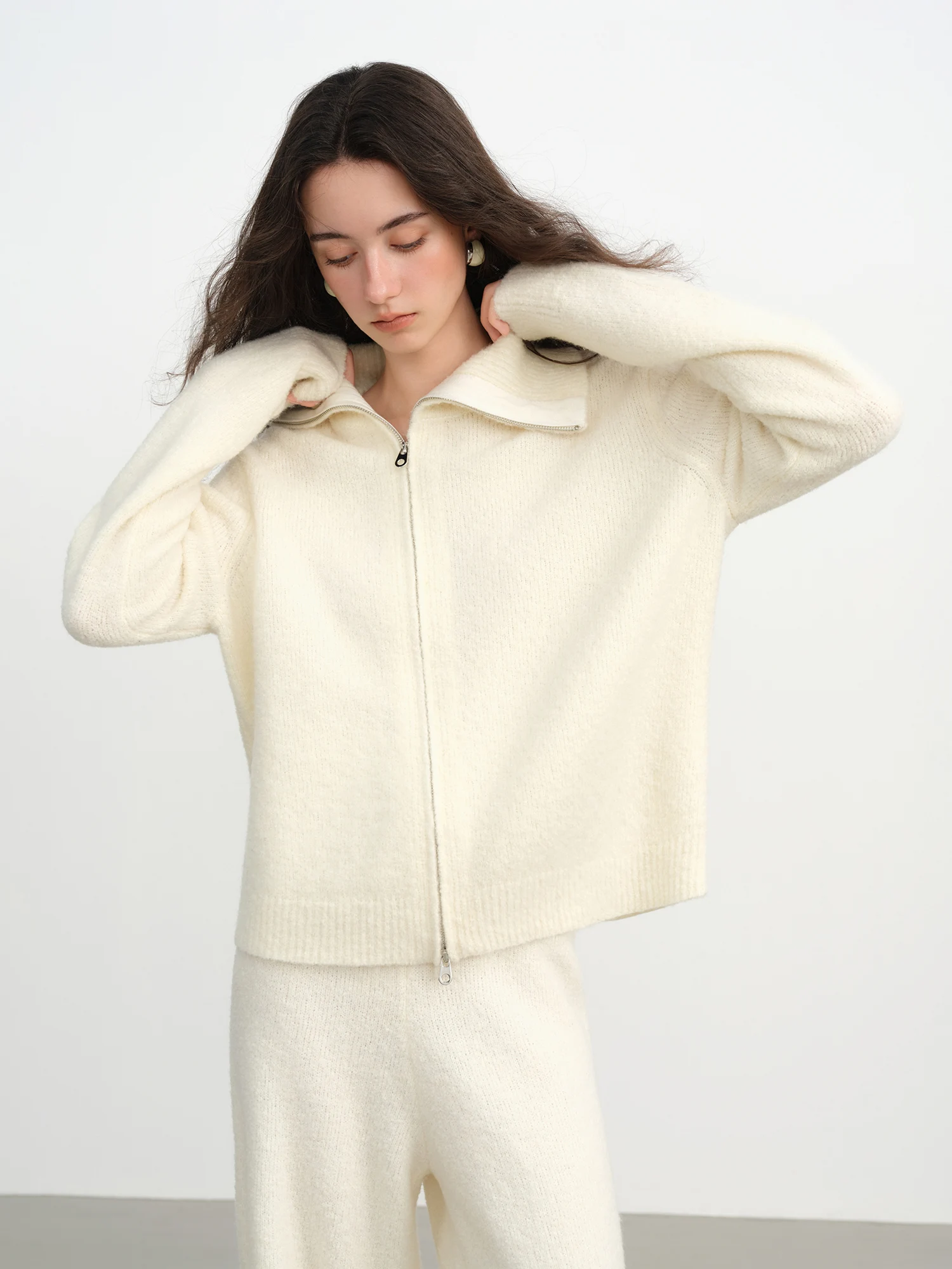 FSLE Winter 2025 Conjunto feminino de malha com fio de laço texturizado – cardigã e calças de mistura de lã para conforto aconchegante no inverno