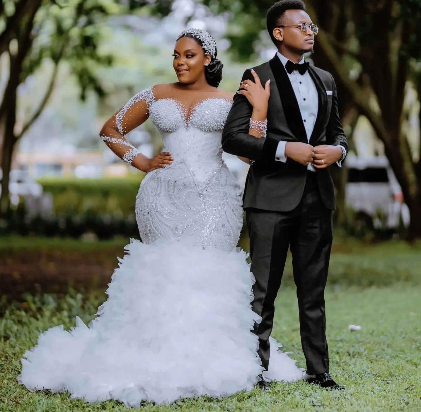 

2025 New African Church Wedding Dress Sheer Neck Long Sleeves Sequins Tiers Tulle Bridal Bride Gowns Vestidos De Noiva