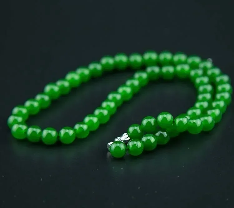 

Natural Green Jade Beads Necklace Jadeite Jewelry Fashion Charm Accessories Hand-Carved Lucky Amulet Gifts for Women Her Men