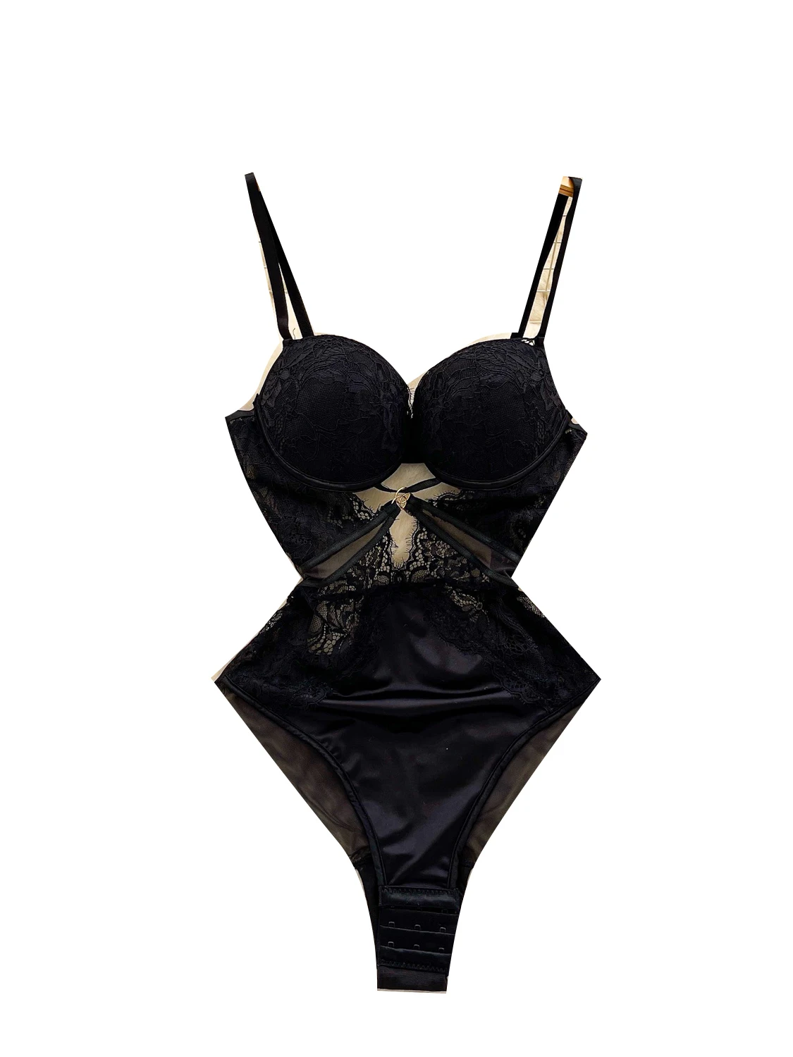 レースの透かし彫りスプライスワンピース レディース ベースタンクトップ 透かし彫りデザイン 通気性抜群 快適 ハイウエストショートパンツ