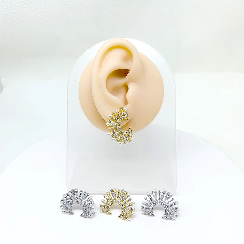 ZHUKOU pearl moon stud earrings korean Cubic zirconia lady piercing earring elegant dinner party fashion jewelry Wholesale VE811