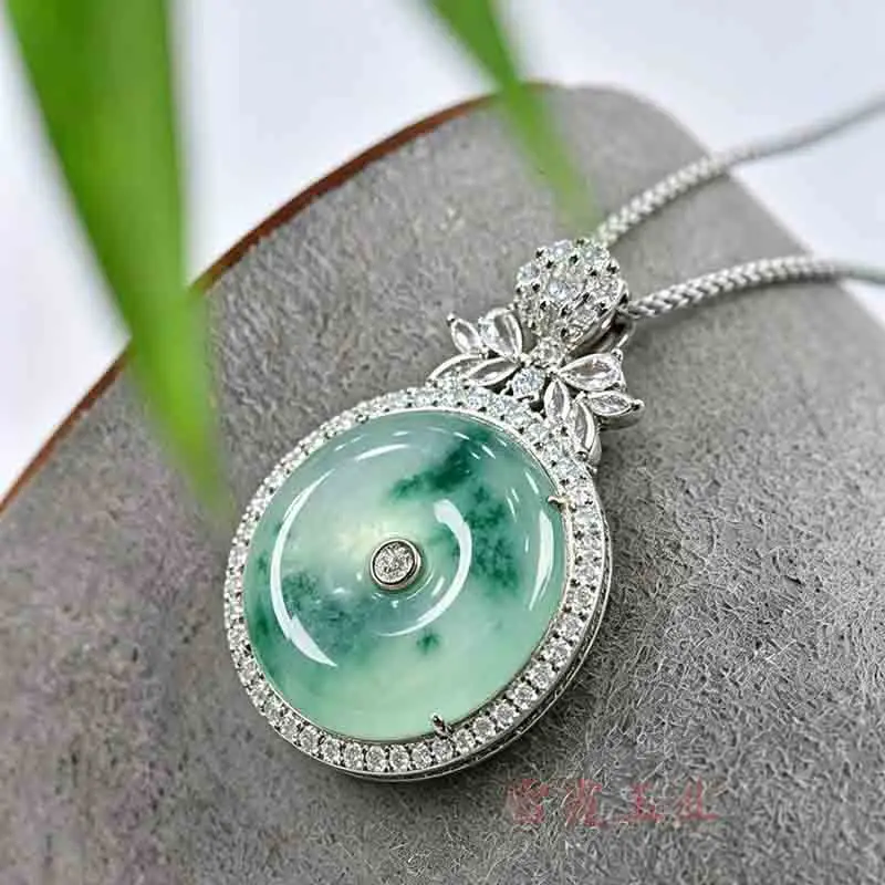 Bashan Buddha Gourd Pendant, Imperial Green Jadeite Imitation Jade Necklace 2
