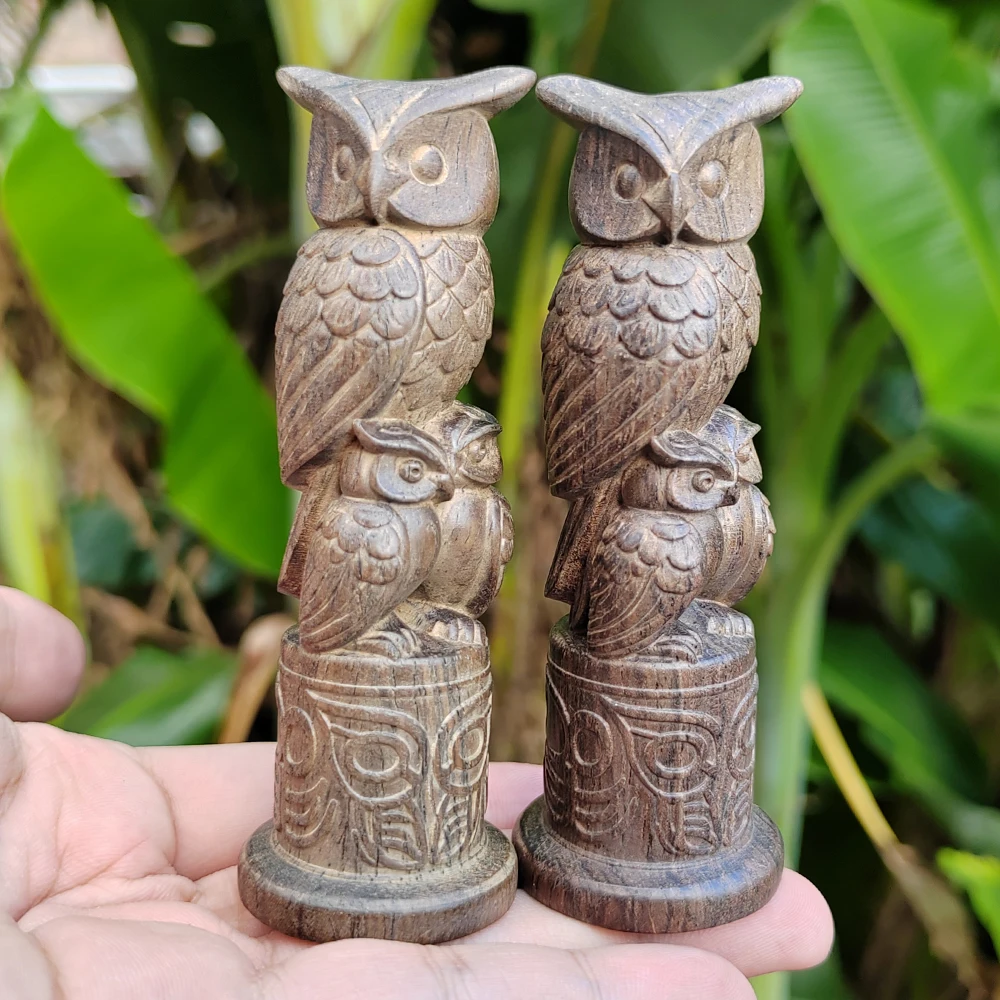 Hand-Carved Wooden Owl Totem Column Ornament, Folk Style, Animal Theme, Suitable for Office Decoration, Party Decoration, Housewarming Gift, Interior Decoration, Christmas Decorations, Fireplace, Back-To-School Season Gift