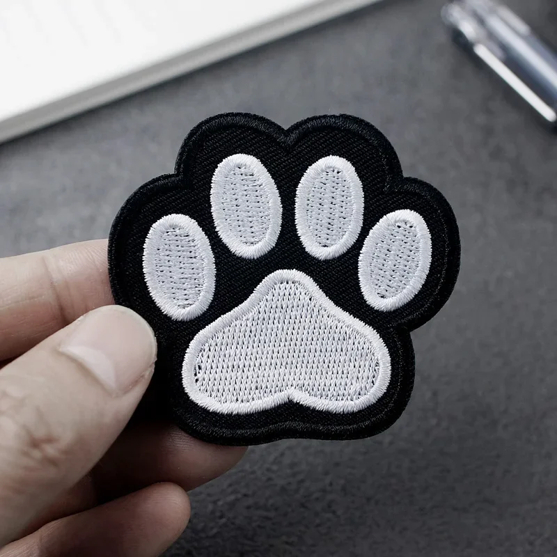 Bear Footprints Size:6.0x5.5cm Patches Embroidery Applique Ironing Sewing Supplies Decorative Badges For Clothing White Black