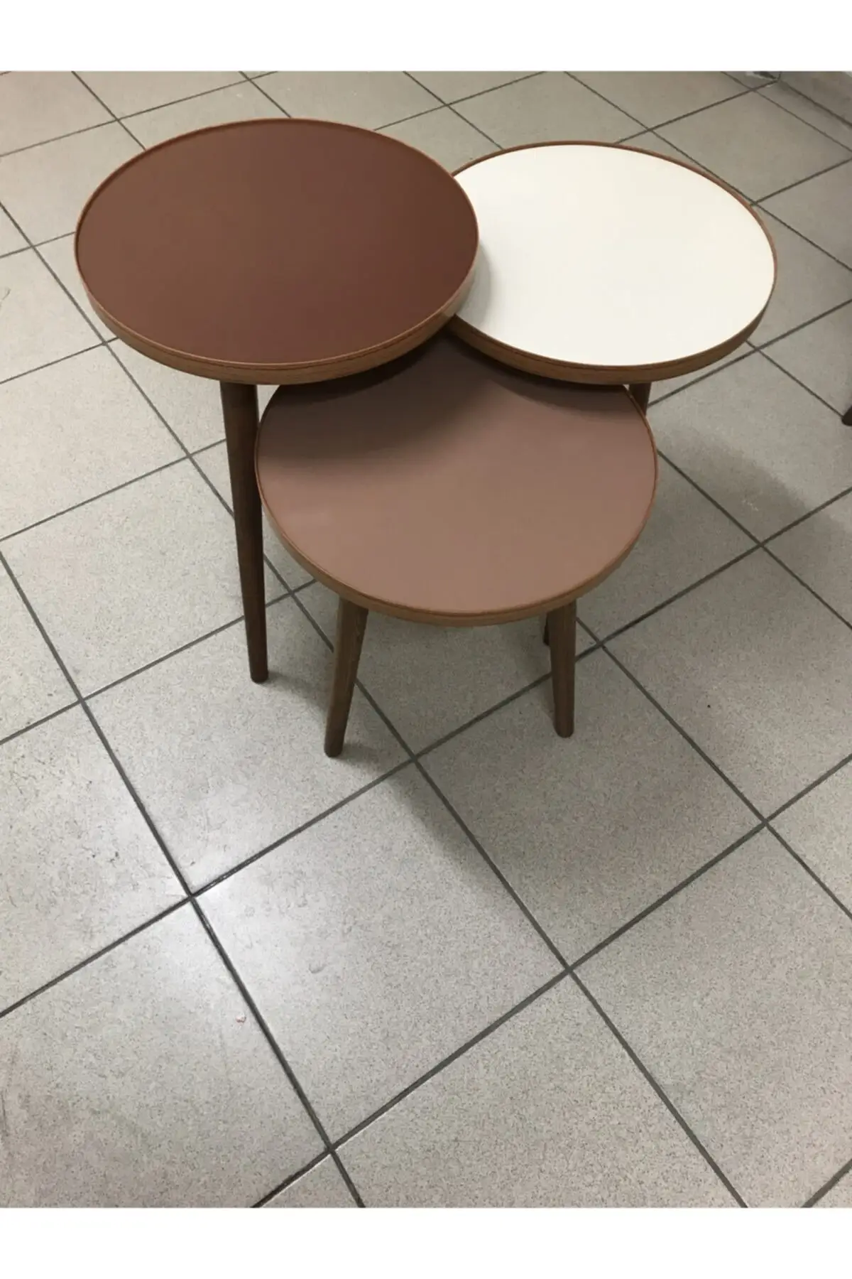 Table basse de 3 pouces Zigon, meuble pour le café