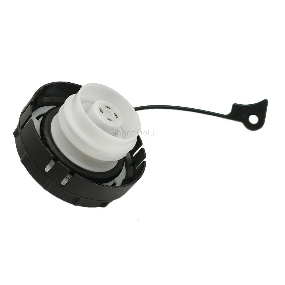 Petrol Fuel Gas Oil Tank Filler Cap Cover With rope Inner Tank Covers Compatible for Mitsubishi Pajero Montero Shogun
