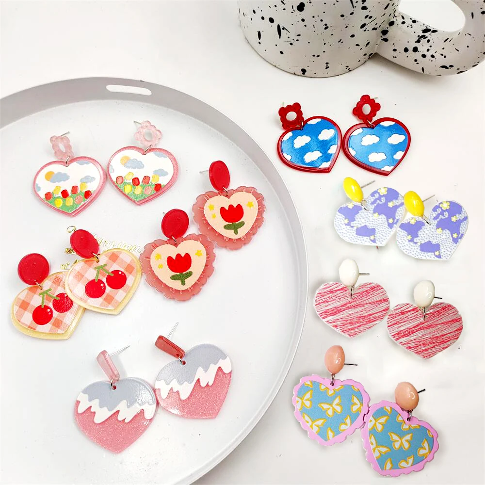 PandaHall 16pcs 8Styles Embossed Printed Acrylic Heart Charms Love Heart Charms Mini Dainty Charms for DIY Jewelry Making Crafts