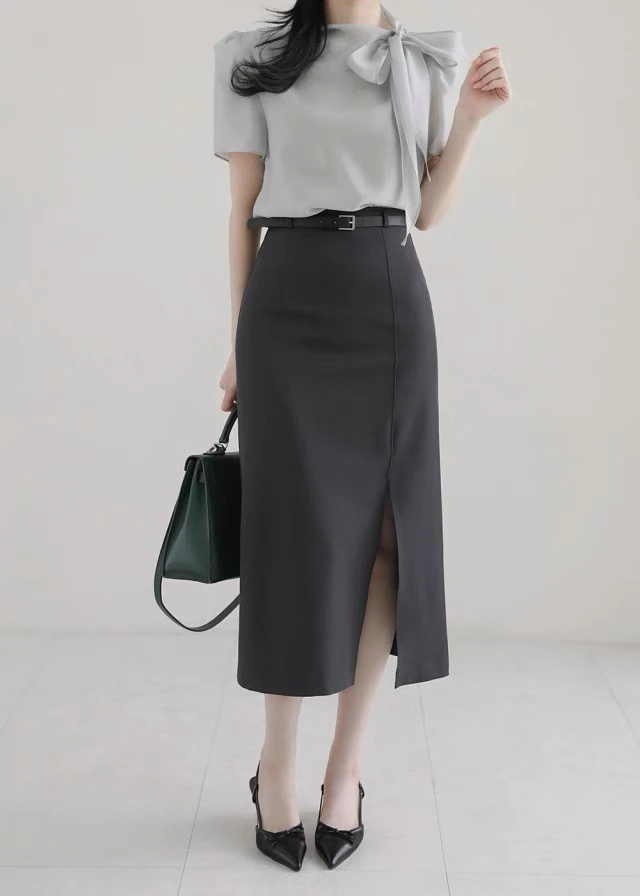 Spring 2026 High Waist A-Line Skirt Fashionable Workwear Knee-Length Straight Cut Midi Skirt for Women Commute Style Polyeste...