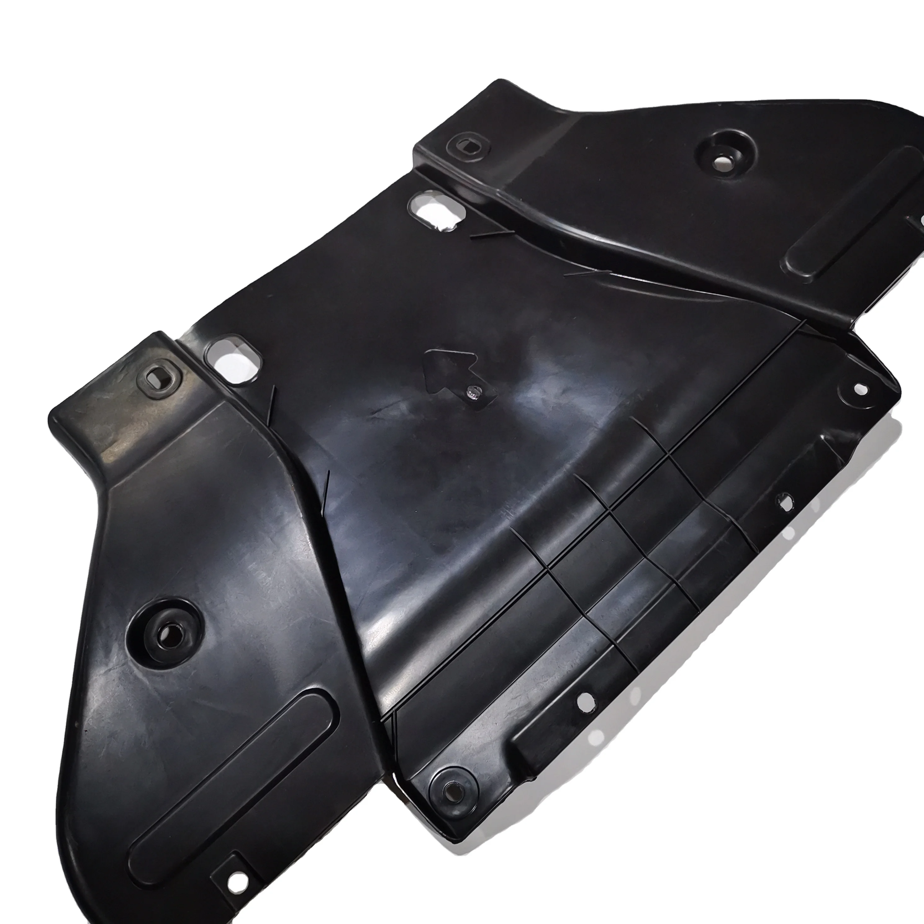 

SAIC MAXUS T60 Plastic Condenser Guard Plate C00045800