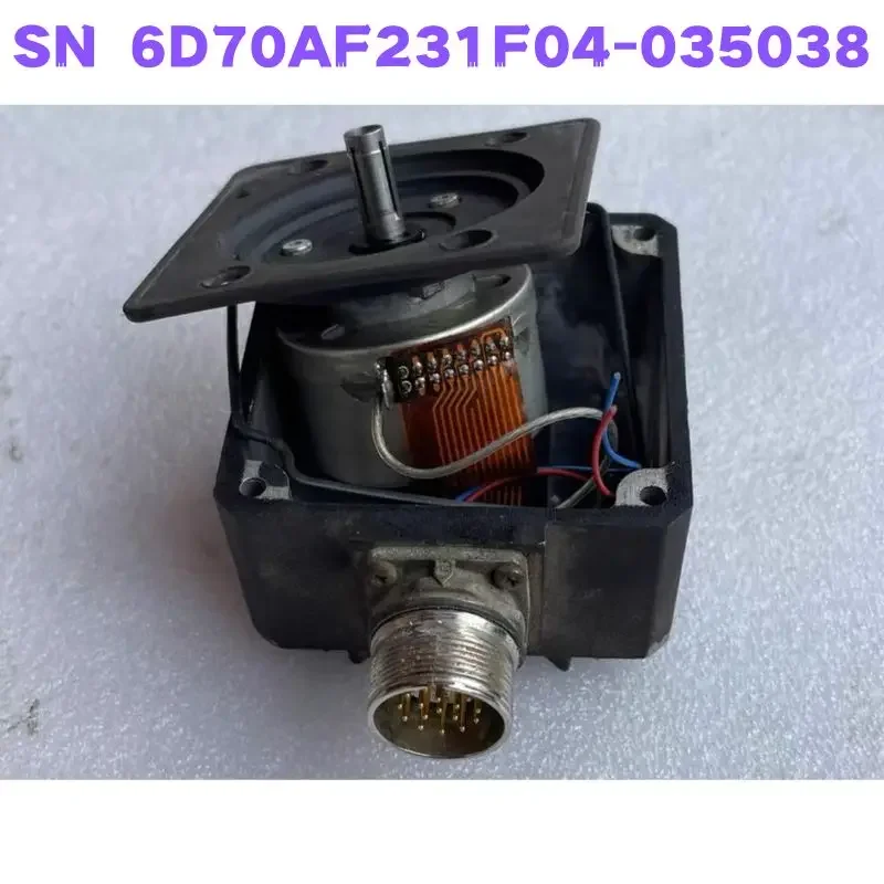 

Second-hand SN 6D70AF231F04-035038 Encoder Tested OK