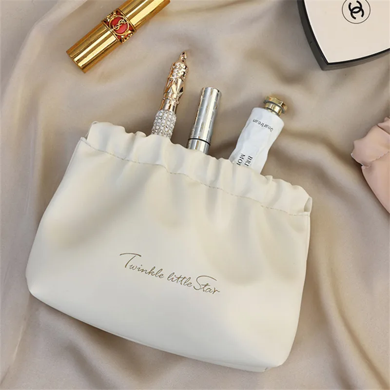 Borsa per cosmetici in pelle PU ad alta estetica custodia da viaggio impermeabile da donna custodia pieghettata rossetto profumo organizer per cavi